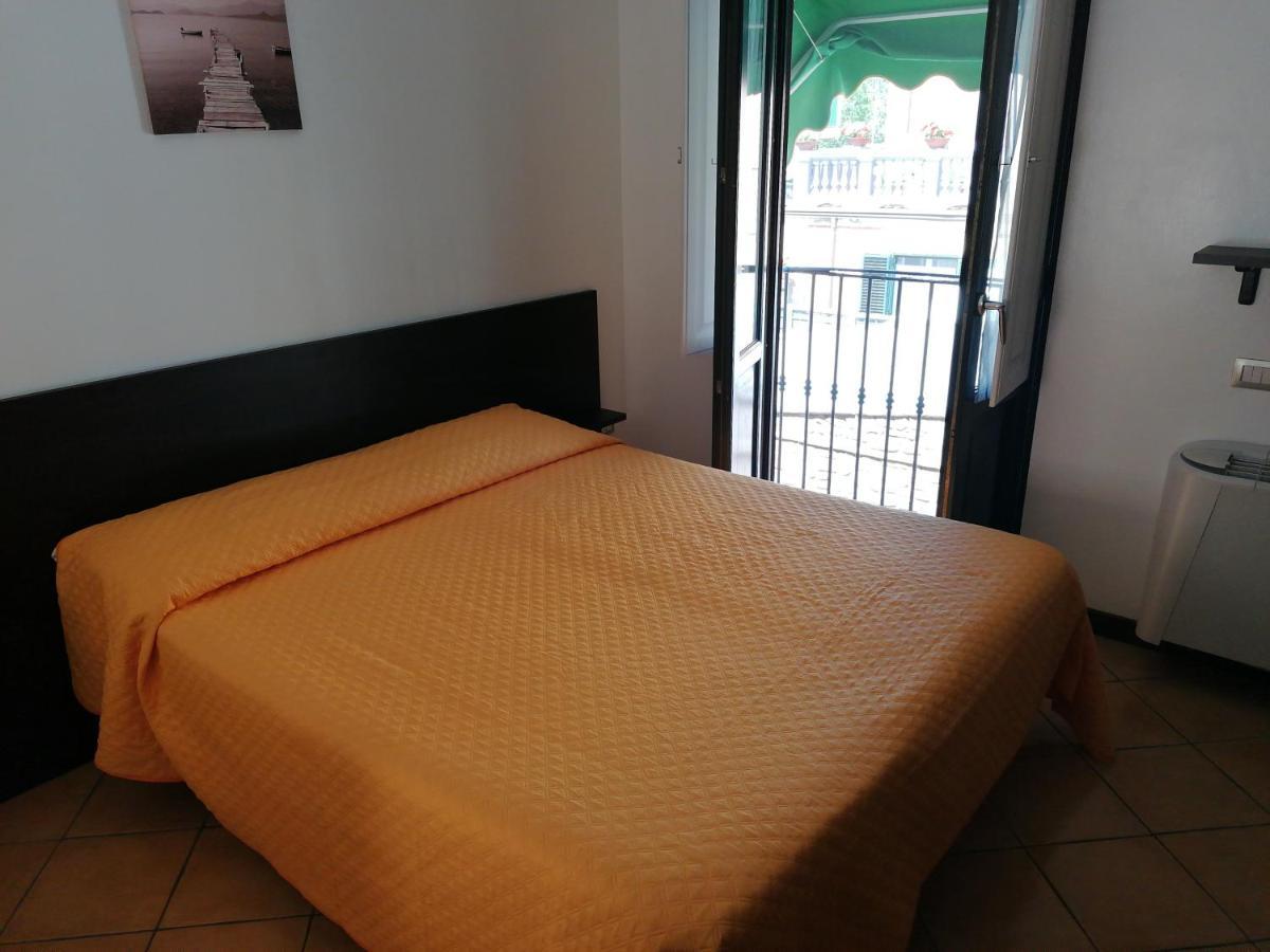 Hotel Posidonia 萨普里 外观 照片