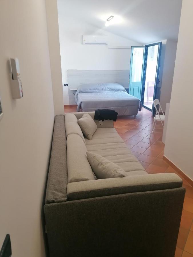 Hotel Posidonia 萨普里 外观 照片