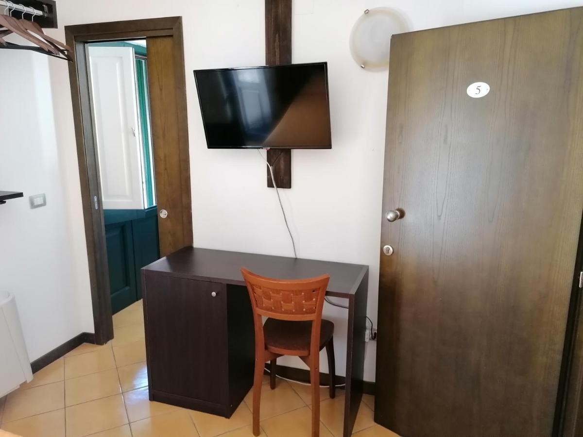 Hotel Posidonia 萨普里 外观 照片