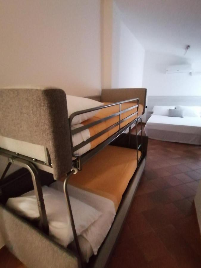 Hotel Posidonia 萨普里 外观 照片