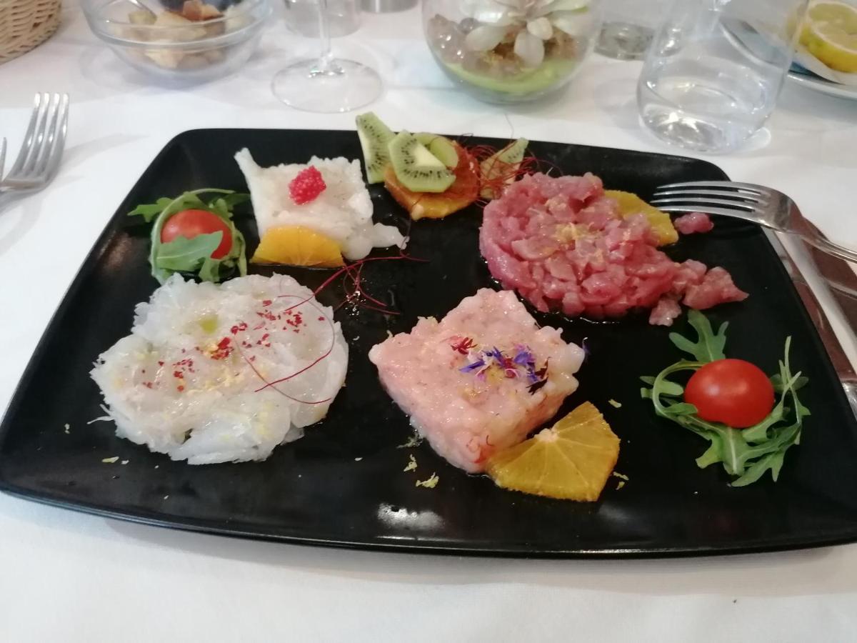 Hotel Posidonia 萨普里 外观 照片