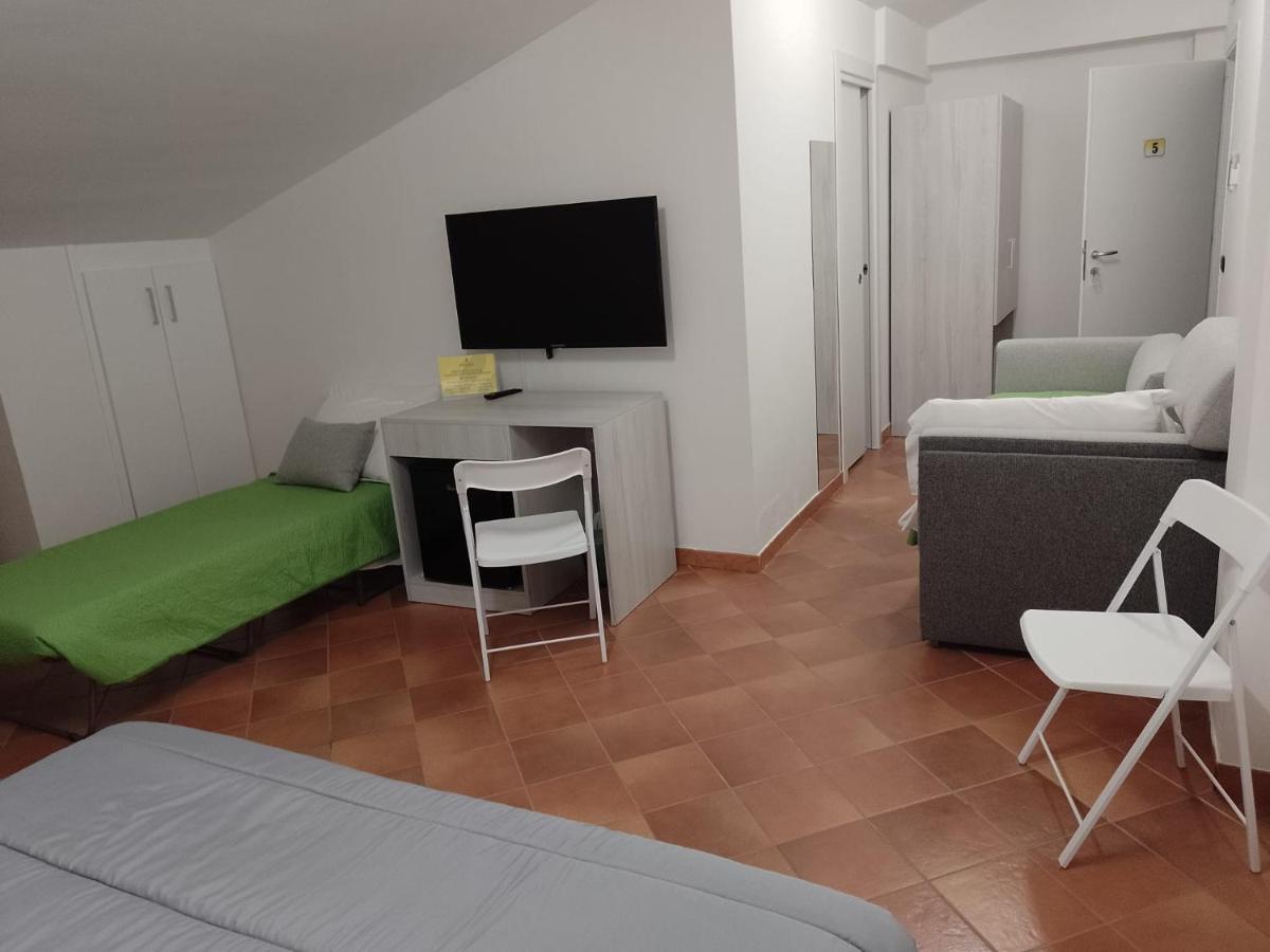 Hotel Posidonia 萨普里 外观 照片