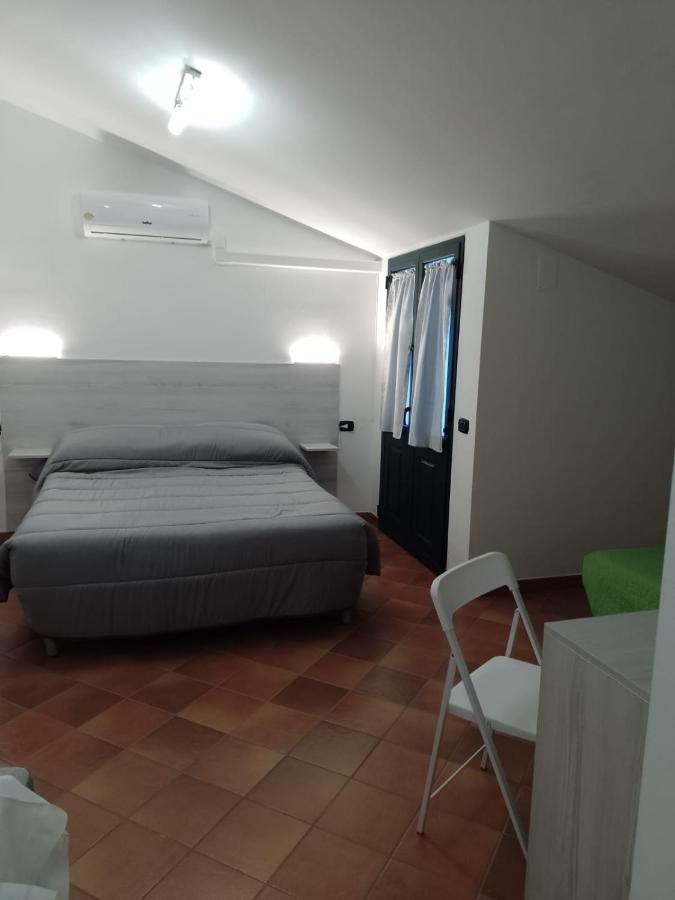 Hotel Posidonia 萨普里 外观 照片